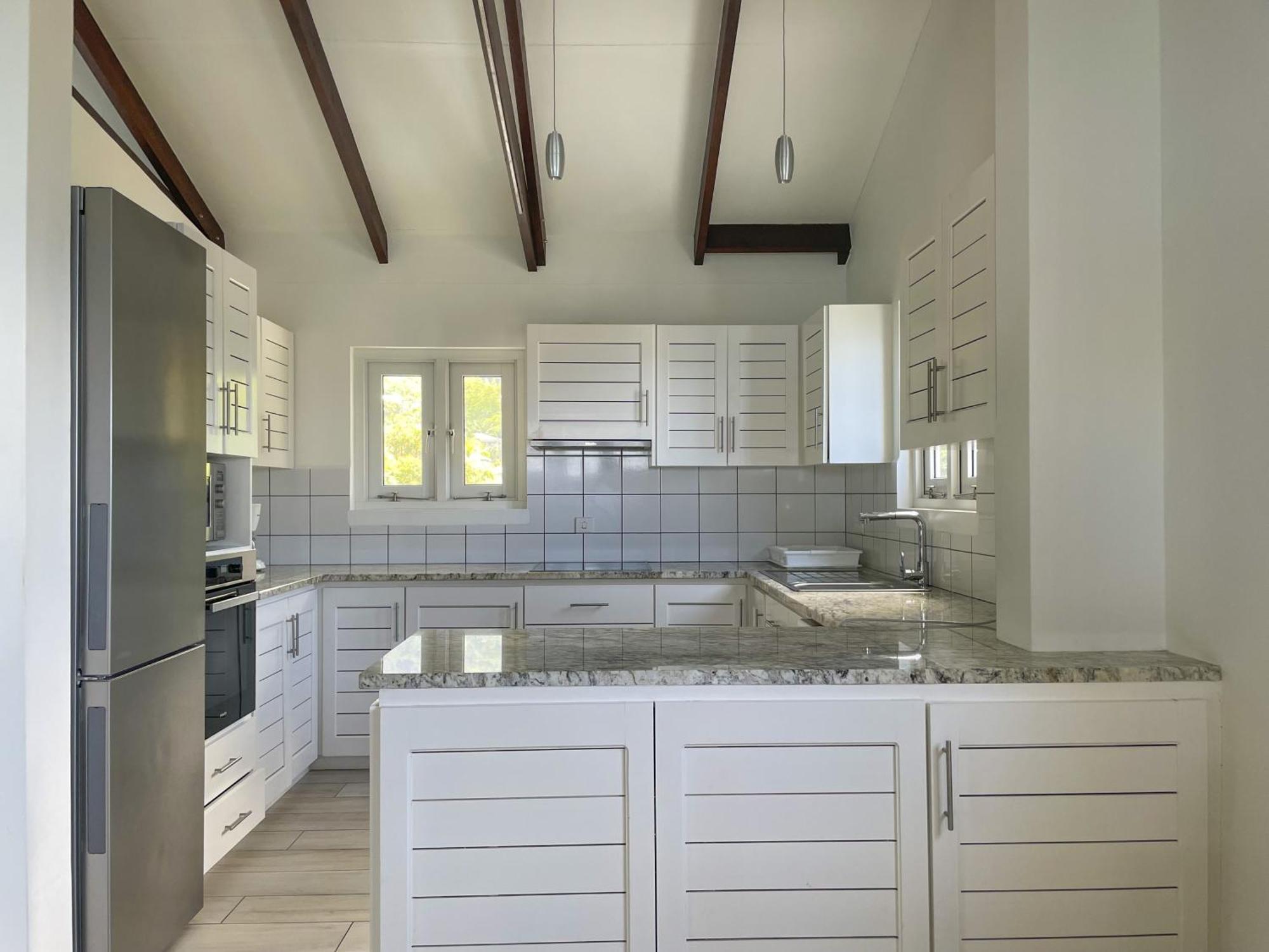 Vallonend Beachfront Villa With Excellent View Бель-Омбр Экстерьер фото