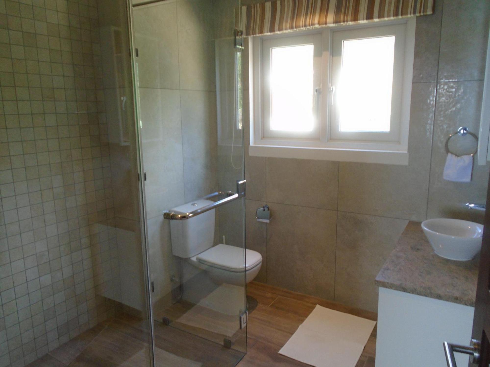 Vallonend Beachfront Villa With Excellent View Бель-Омбр Экстерьер фото